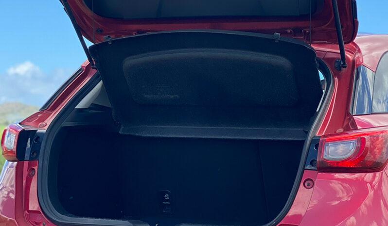 
								Mazda CX-3 full									