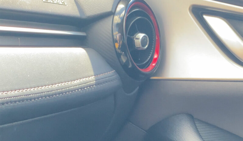 
								Mazda CX-3 full									