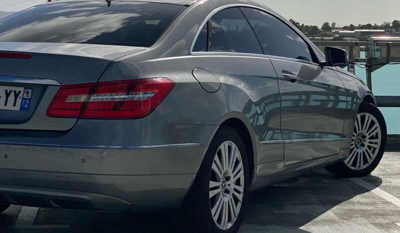 
								Mercedes-Benz Classe E full									