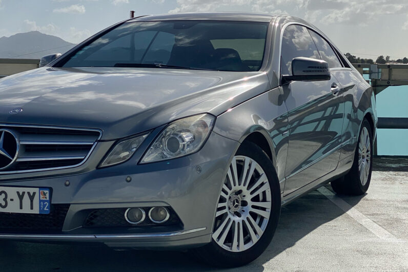 
								Mercedes-Benz Classe E full									