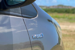
										Toyota Yaris Hybride full									