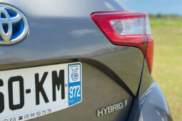 
										Toyota Yaris Hybride full									