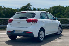 Kia Rio 1.2 84cv – 2022 – Essence – Boîte manuelle – Martinique